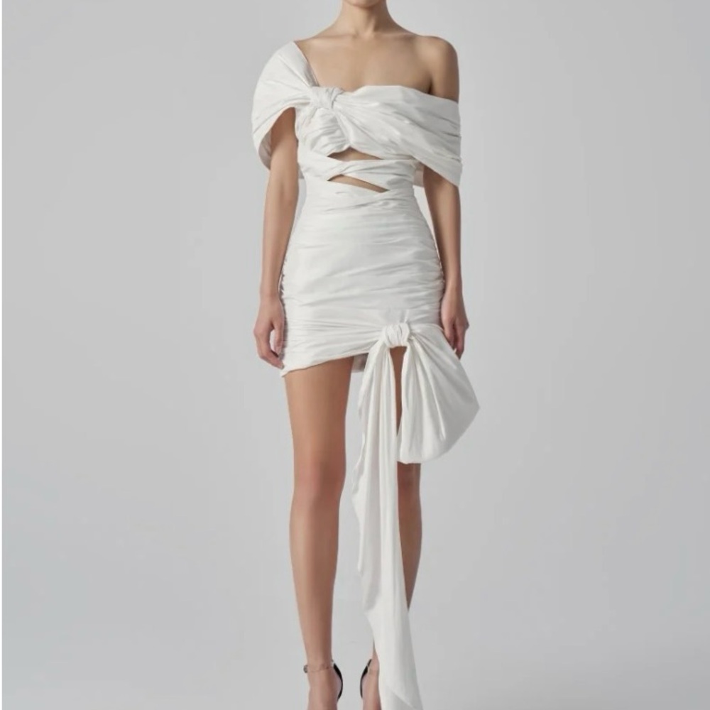 Kendall Taffeta Cut Out Dress In White
